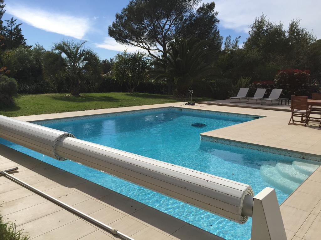 Belle villa à Saint Raphaël dans clos privé Exterior foto